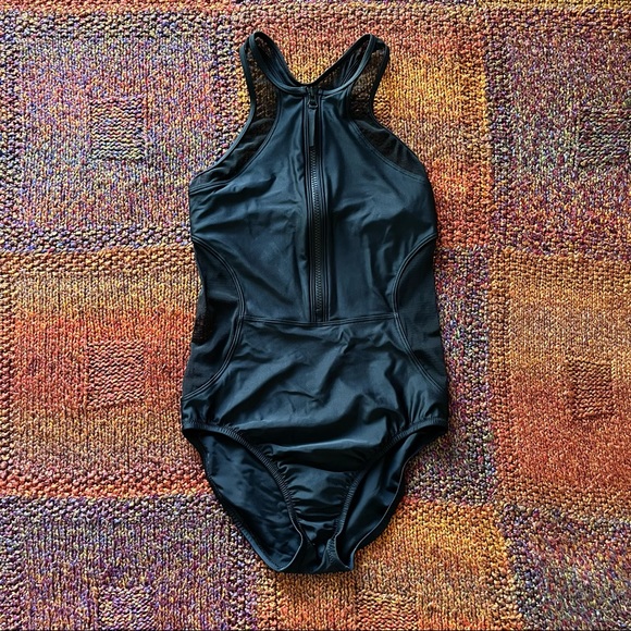 Speedo Black Women's One Piece Swimsuit - Picture 6 of 10